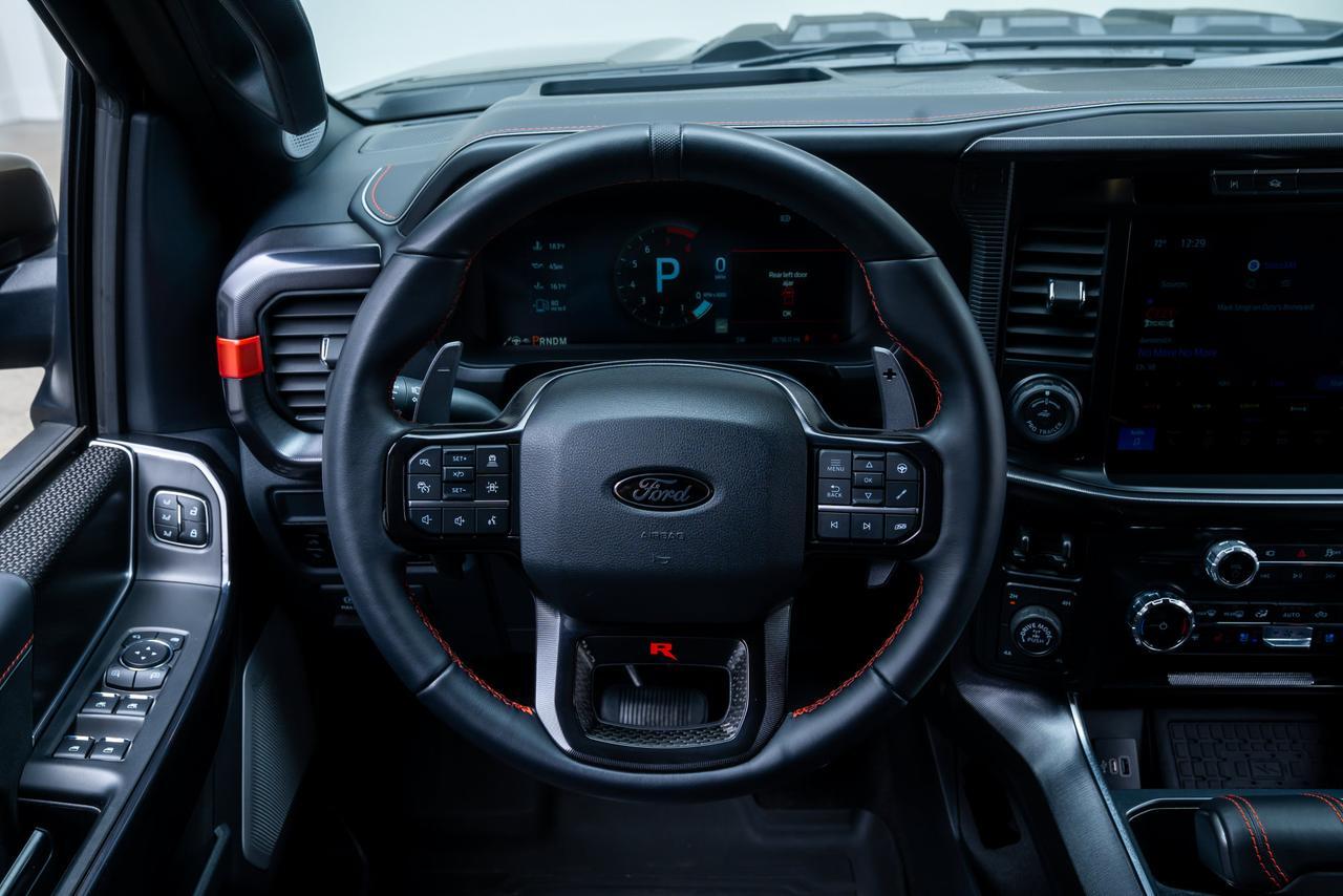 2025 Ford F-150 Raptor Group 803A Raptor R / Twin Panel Moonroof Portland OR
