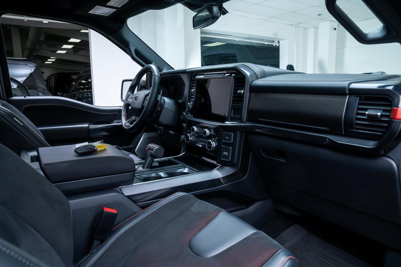 2025 Ford F-150 Raptor Group 803A Raptor R / Twin Panel Moonroof Portland OR