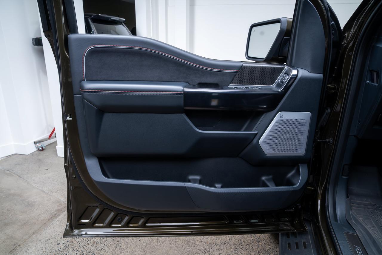 2025 Ford F-150 Raptor Group 803A Raptor R / Twin Panel Moonroof Portland OR