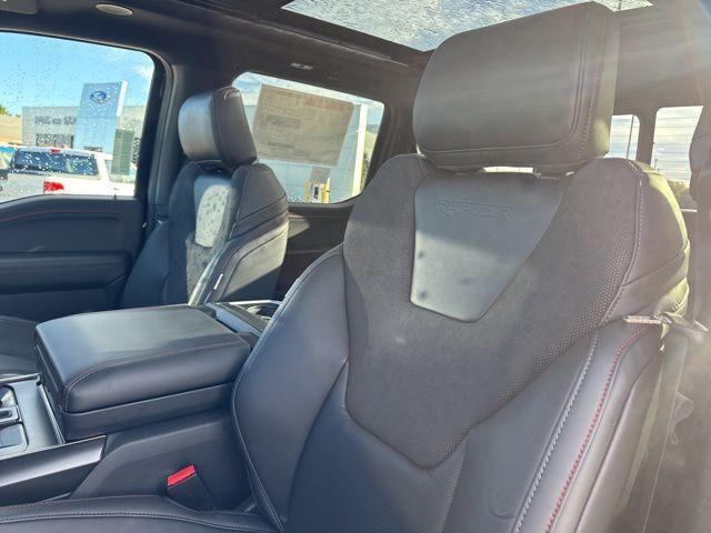 2025 Ford F-150 Raptor Random Lake WI