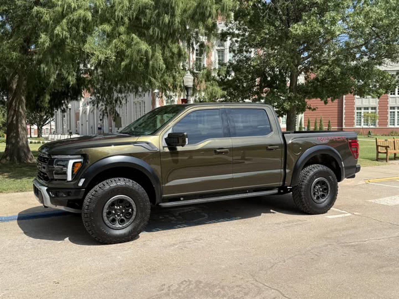 2025 Ford F-150 Raptor