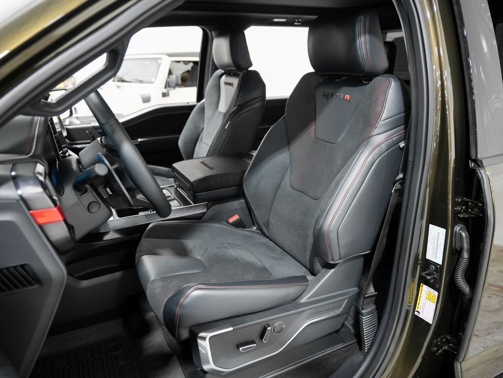 2025 Ford F-150 Raptor Tigard OR