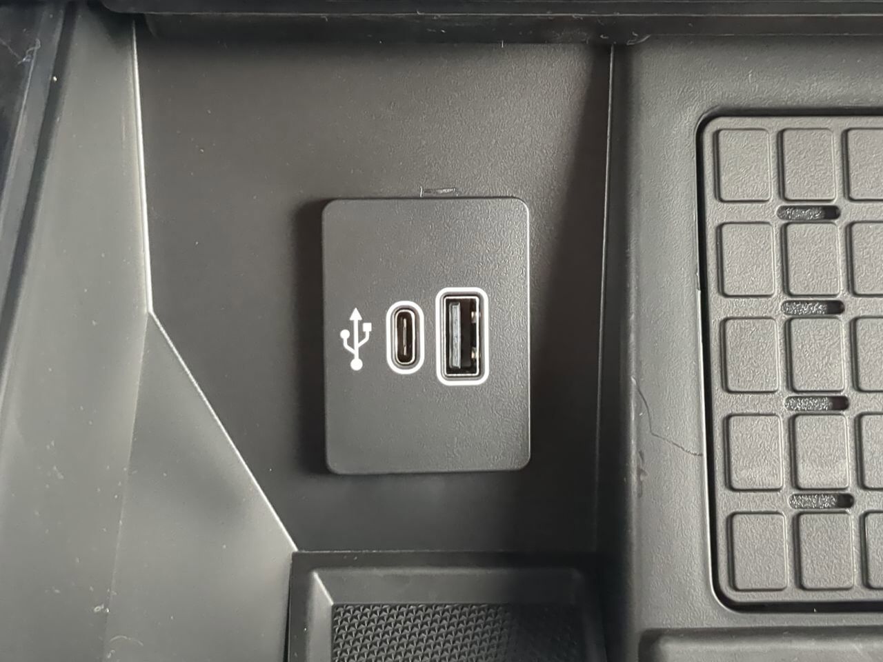 2025 Ford F-150 Raptor Winder GA