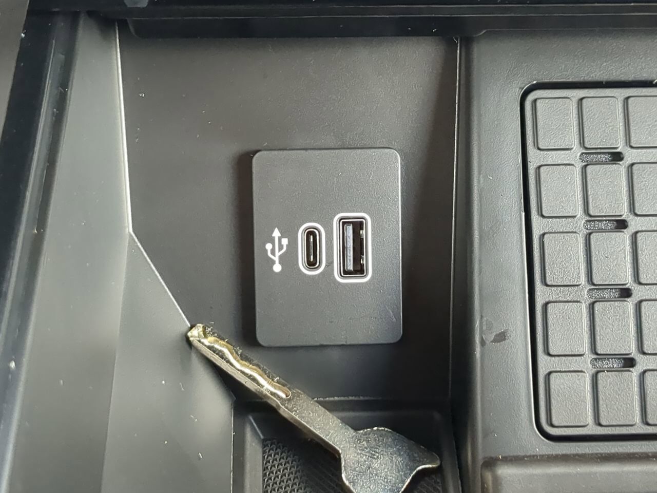 2025 Ford F-150 Raptor Winder GA