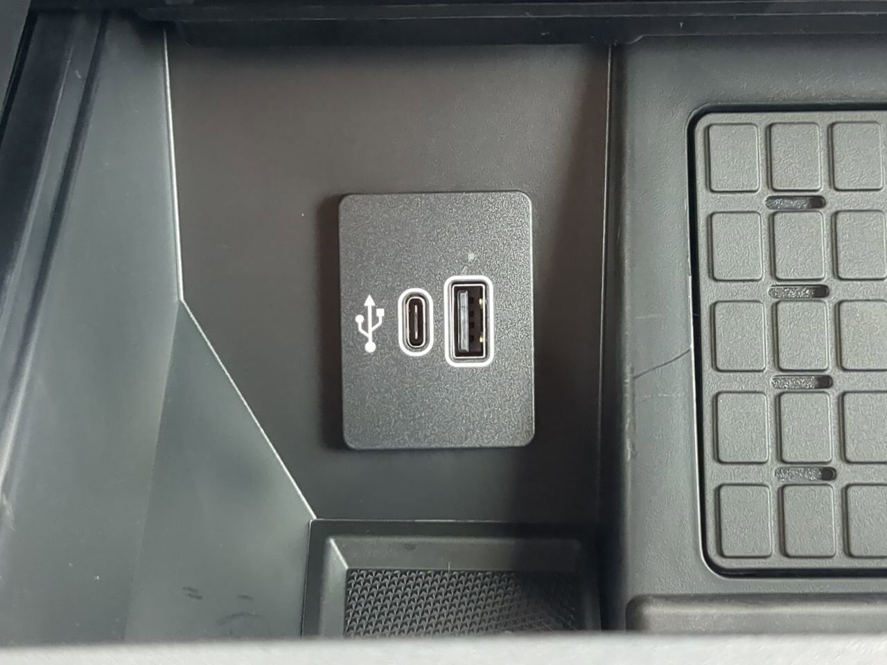 2025 Ford F-150 Raptor Winder GA