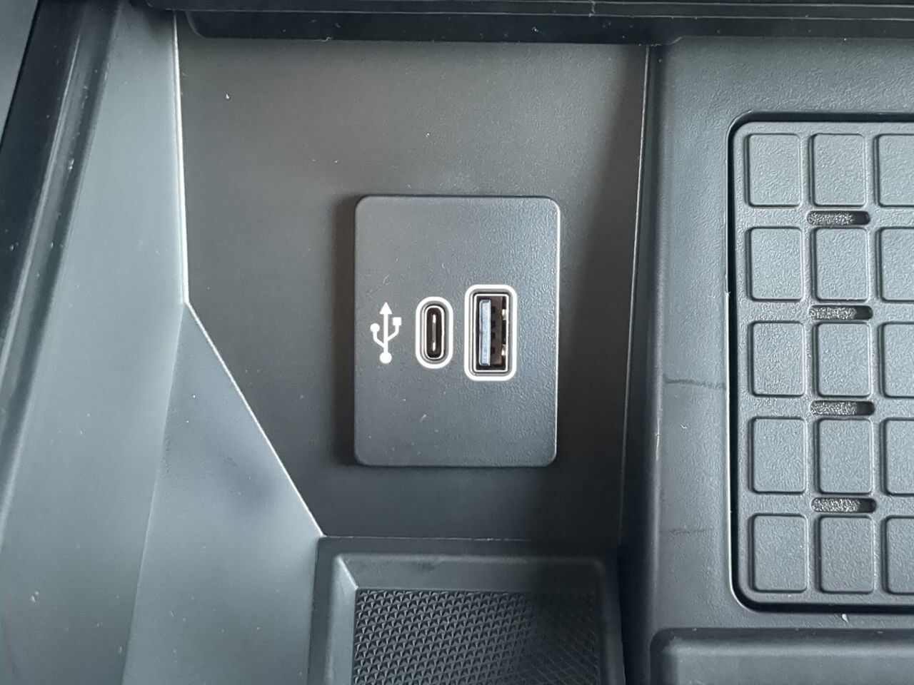 2025 Ford F-150 Raptor Winder GA