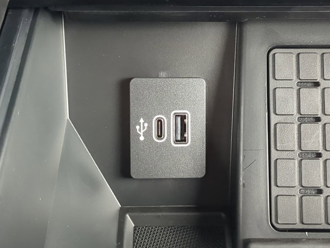 2025 Ford F-150 Raptor Winder GA