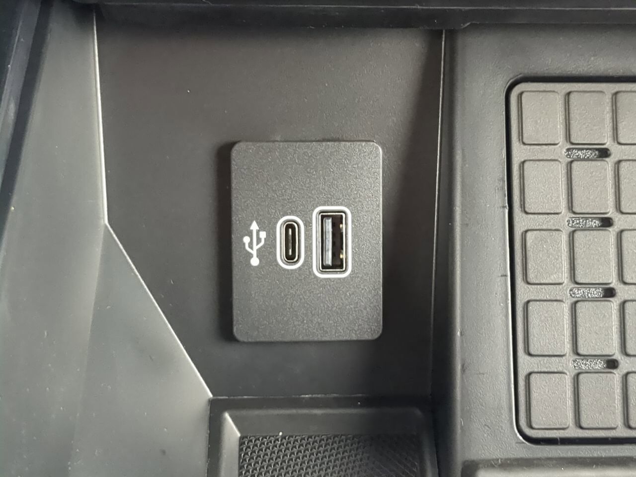 2025 Ford F-150 Raptor Winder GA