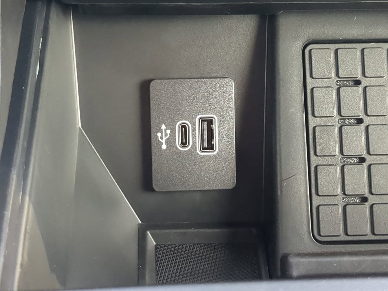 2025 Ford F-150 Raptor Winder GA