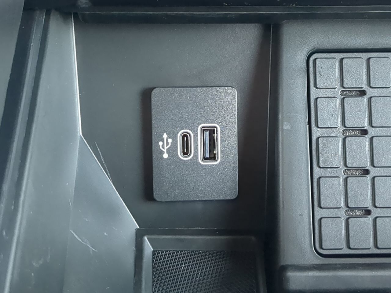 2025 Ford F-150 Raptor Winder GA