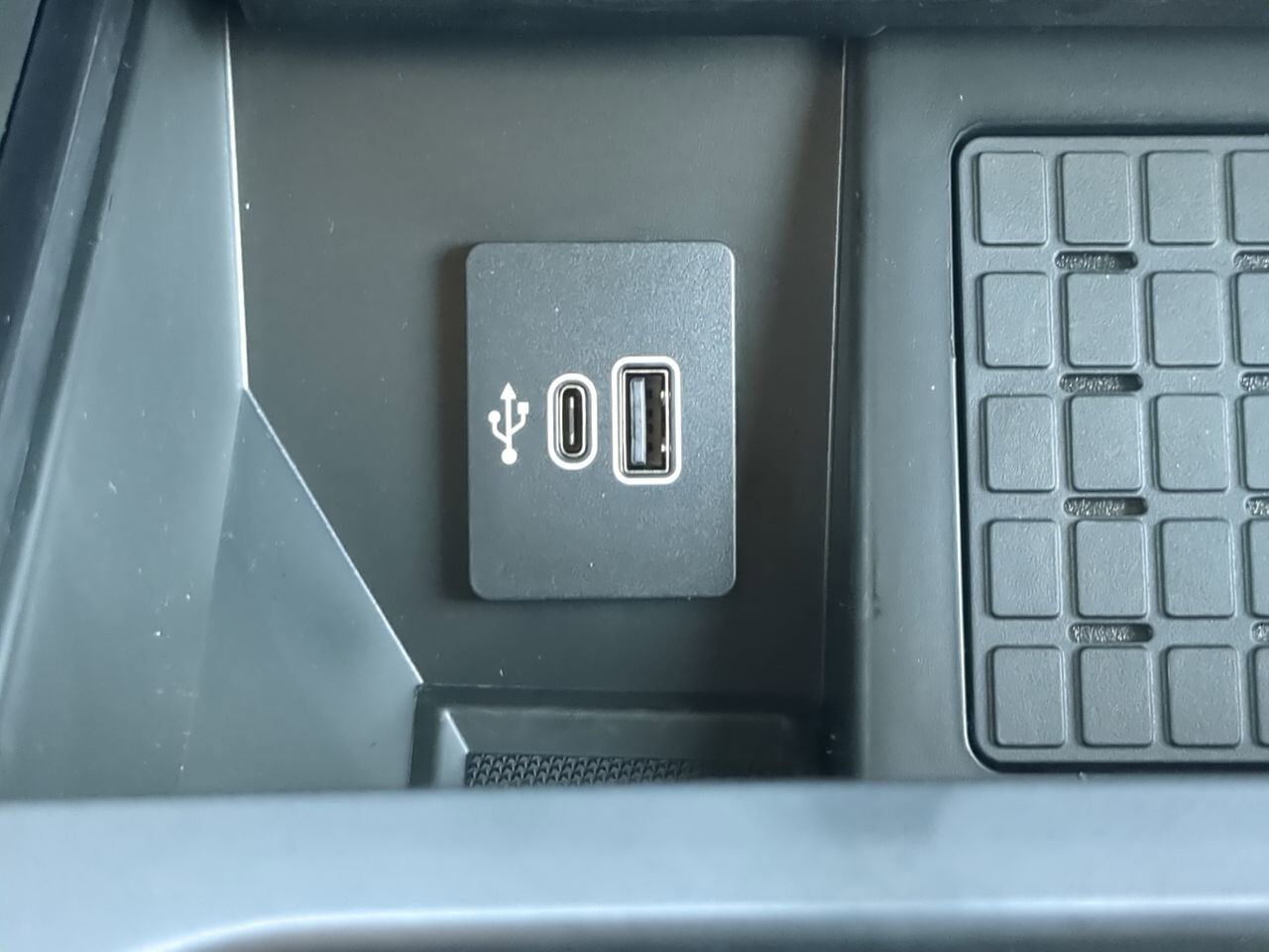 2025 Ford F-150 Raptor Winder GA