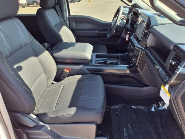 2025 Ford F-150 STX  TX