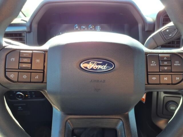 2025 Ford F-150 STX  TX