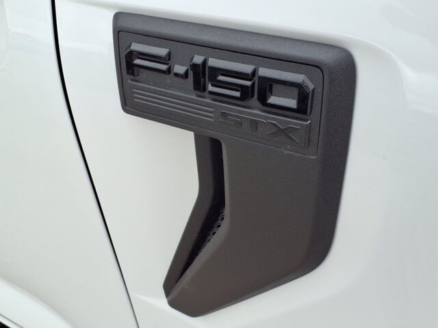 2025 Ford F-150 STX  TX