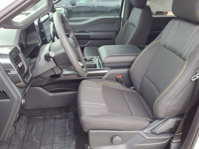 2025 Ford F-150 STX  TX