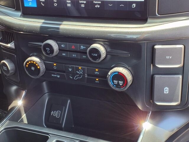 2025 Ford F-150 STX  TX
