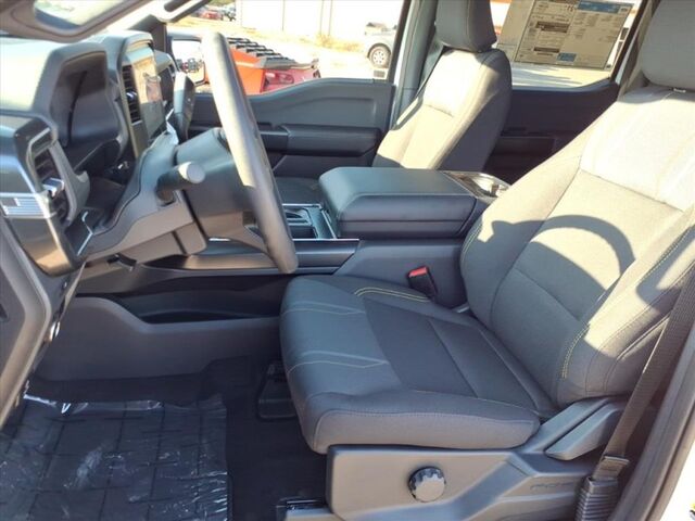 2025 Ford F-150 STX  TX