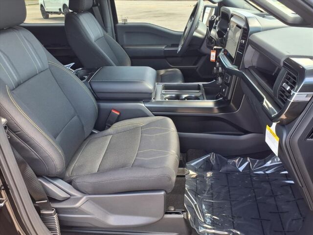 2025 Ford F-150 STX TX 2025 Ford F-150 STX TX