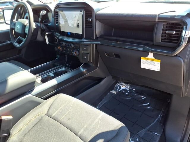 2025 Ford F-150 STX  TX