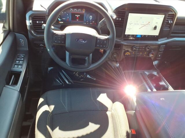 2025 Ford F-150 STX  TX