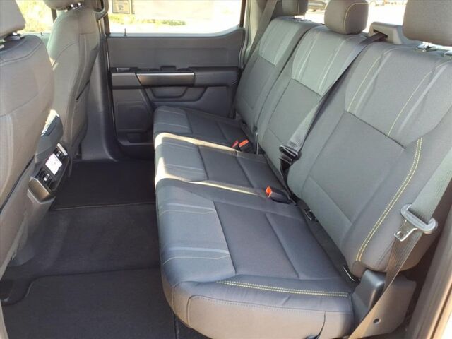 2025 Ford F-150 STX  TX