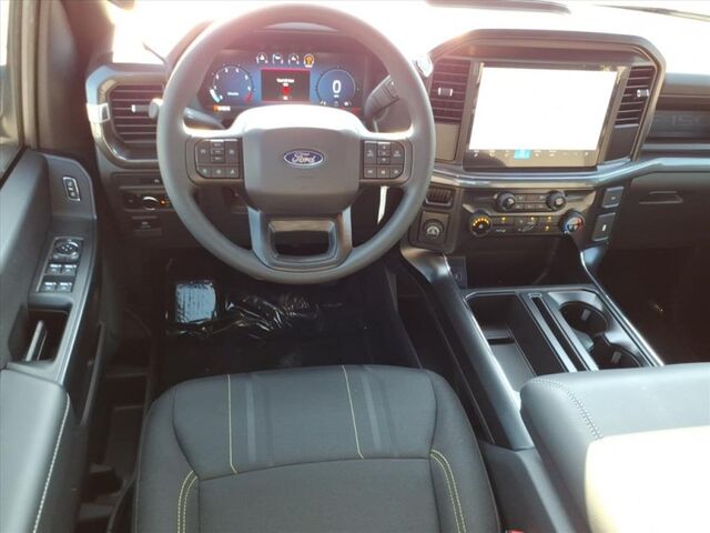 2025 Ford F-150 STX  TX