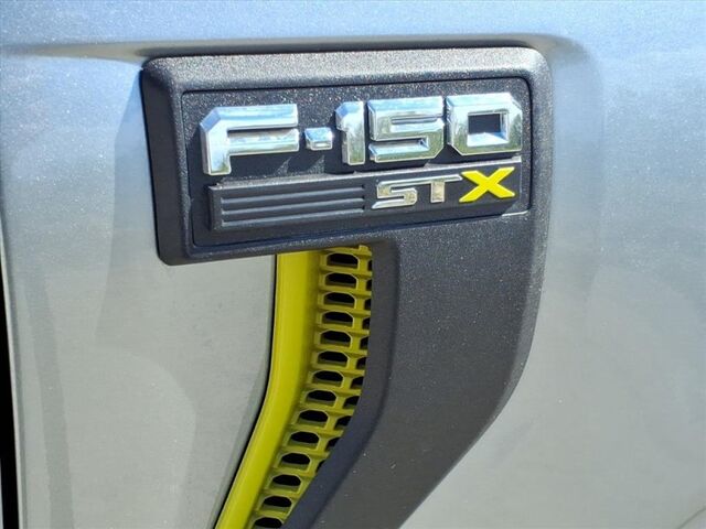 2025 Ford F-150 STX  TX