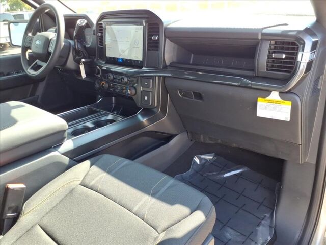 2025 Ford F-150 STX  TX