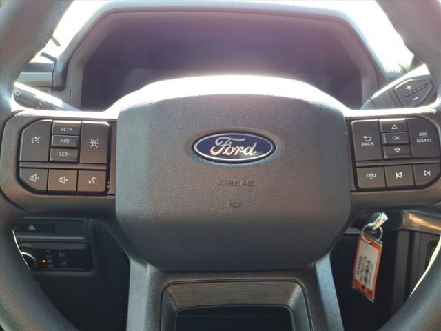 2025 Ford F-150 STX  TX