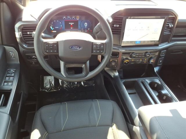 2025 Ford F-150 STX  TX