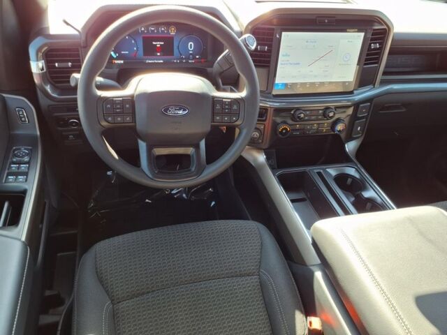 2025 Ford F-150 STX  TX