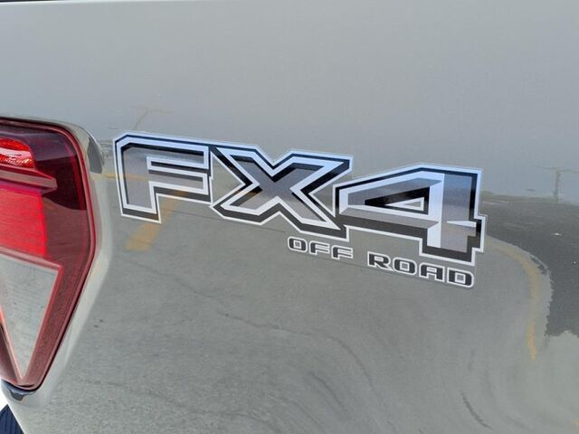 2025 Ford F-150 STX  TX