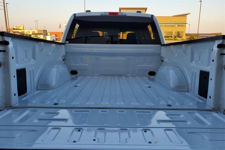 2025 Ford F-150 STX  TX
