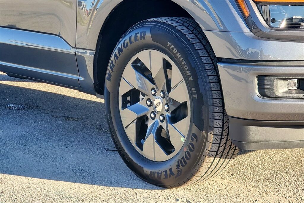 2025 Ford F-150 STX Hondo TX