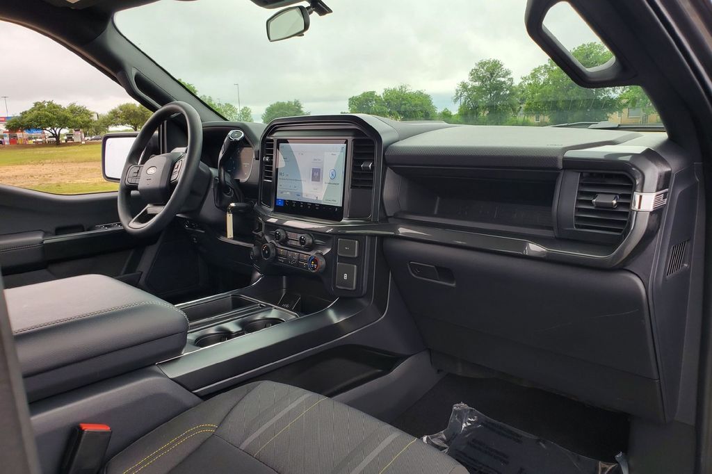 2025 Ford F-150 STX Hondo TX