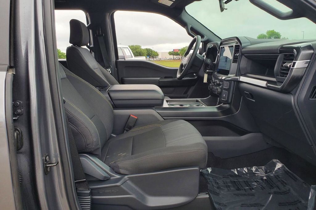 2025 Ford F-150 STX Hondo TX