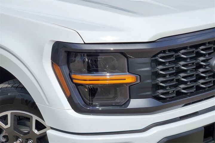 2025 Ford F-150 STX  TX