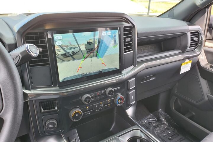2025 Ford F-150 STX  TX