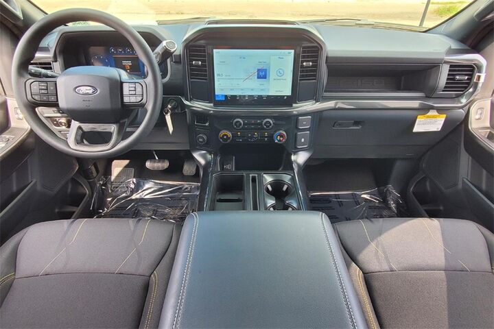 2025 Ford F-150 STX  TX