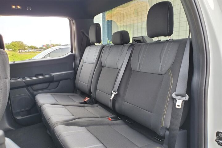 2025 Ford F-150 STX  TX