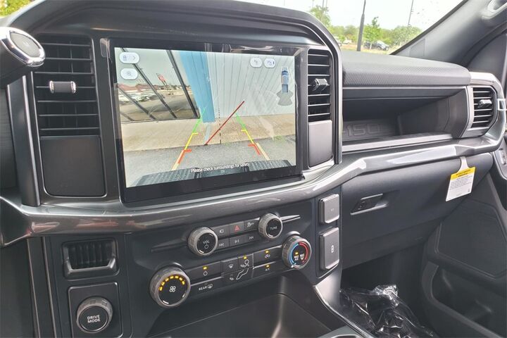 2025 Ford F-150 STX  TX