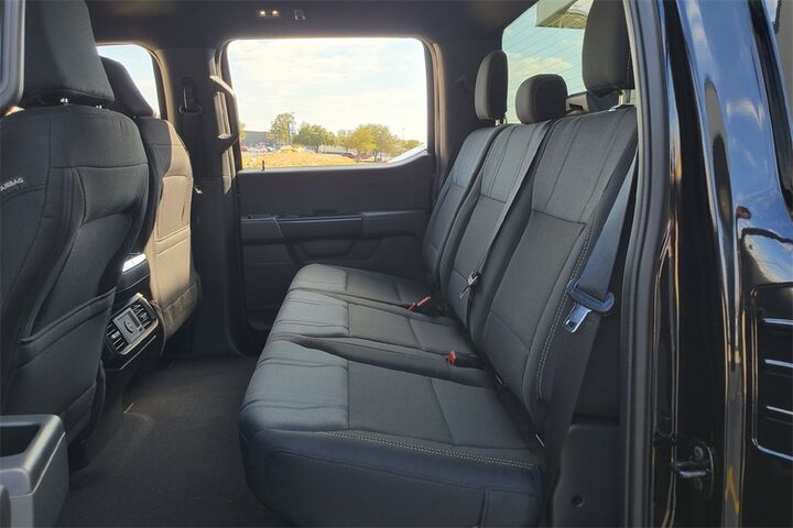 2025 Ford F-150 STX TX 2025 Ford F-150 STX TX