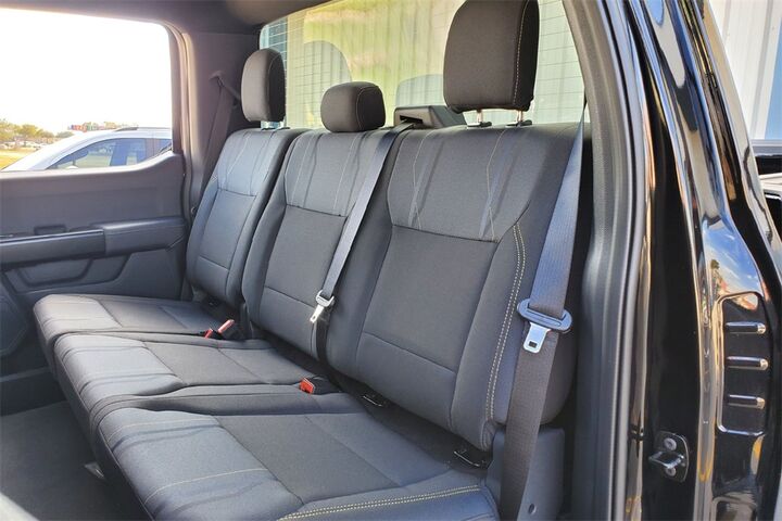 2025 Ford F-150 STX TX 2025 Ford F-150 STX TX