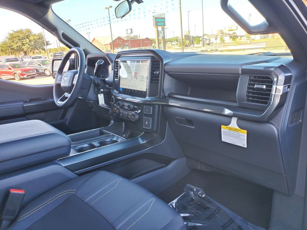 2025 Ford F-150 STX Hondo TX