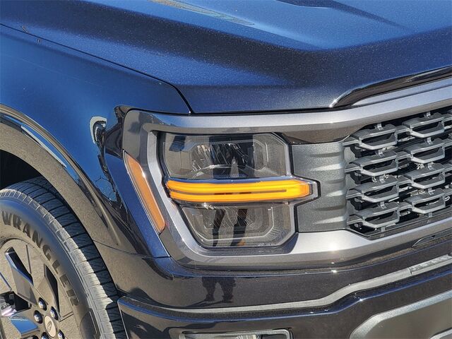 2025 Ford F-150 STX  TX