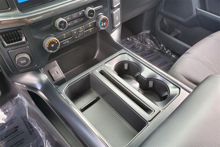 2025 Ford F-150 STX  TX