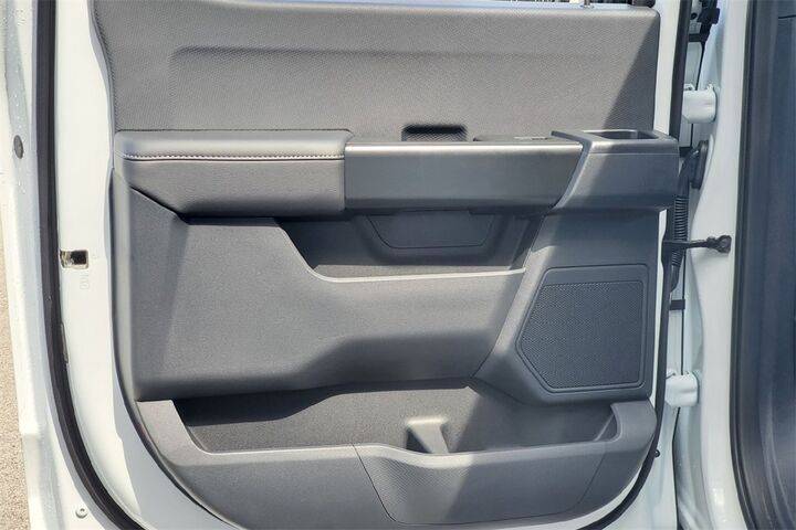 2025 Ford F-150 STX  TX 2025 Ford F-150 STX  TX