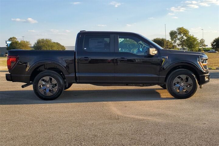 2025 Ford F-150 STX  TX