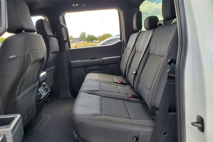 2025 Ford F-150 STX  TX 2025 Ford F-150 STX  TX