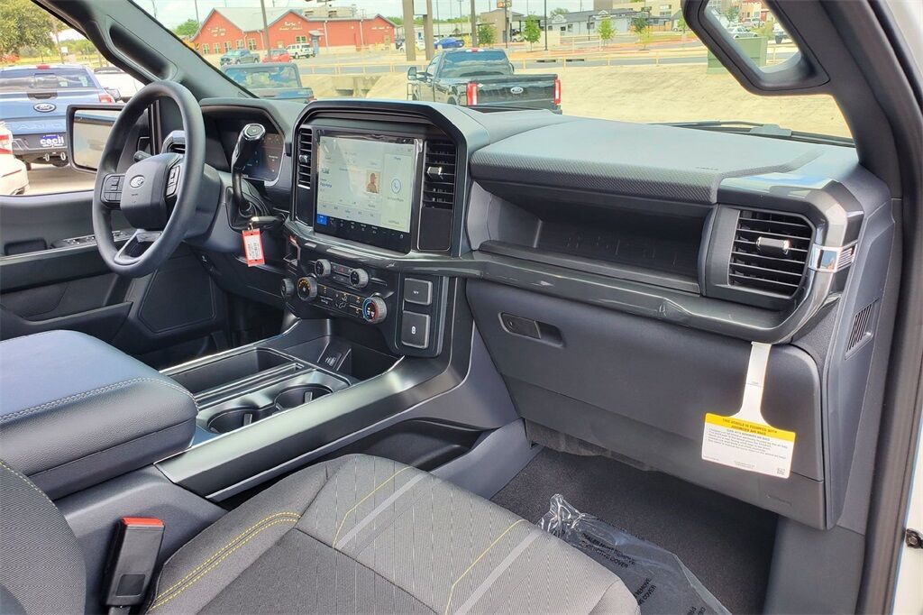 2025 Ford F-150 STX Hondo TX